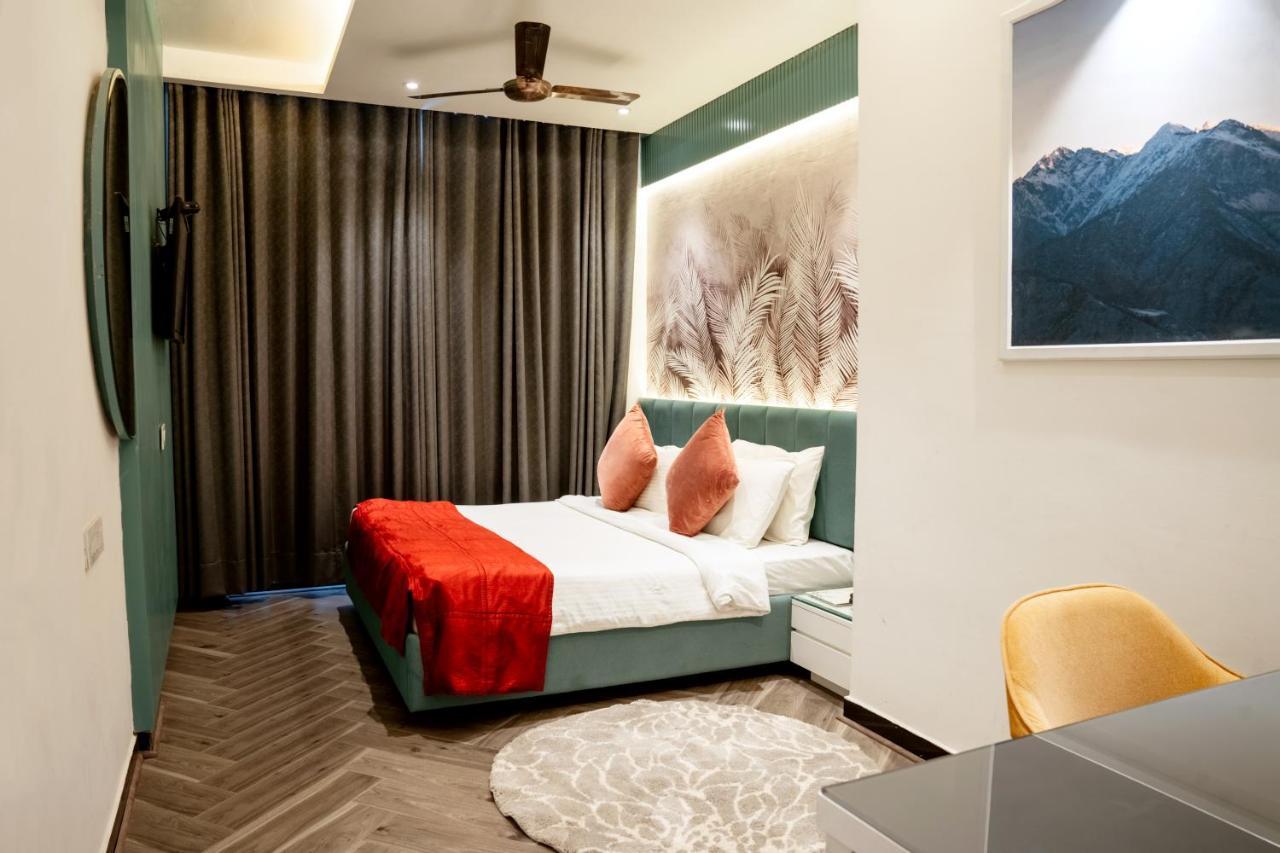 Redwood Resort Панчкула Екстер'єр фото
